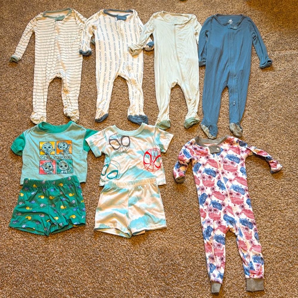Onsies 6-9 month (fit more like 12month)
12 month American and two piece sets